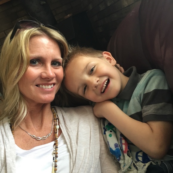 🌟🌟In Search Of🌟🌟 - Picture 7 of 8